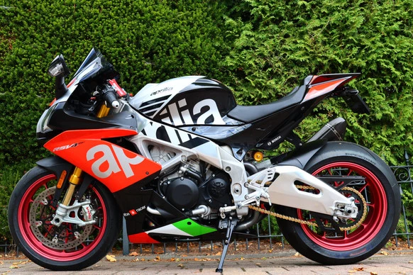 Aprilia RSV4 - Afbeelding 3 van 25