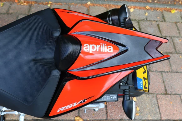 Aprilia RSV4 - Afbeelding 24 van 25