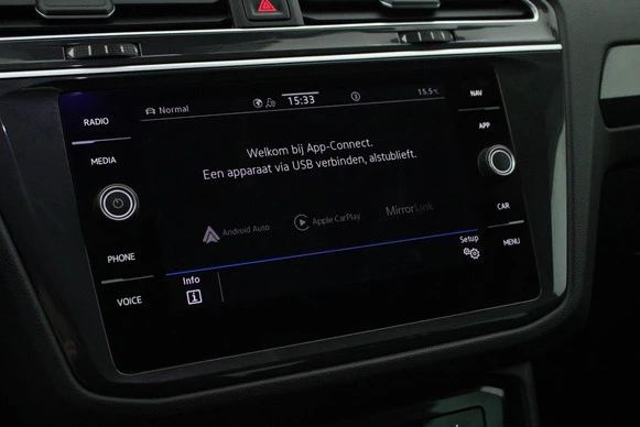 Volkswagen Tiguan - Afbeelding 23 van 30