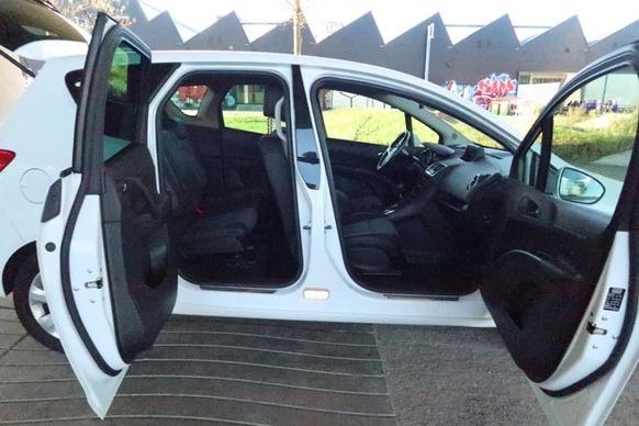 Opel Meriva - Afbeelding 11 van 30