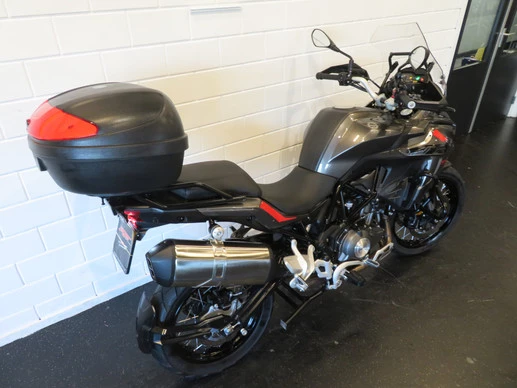 Benelli TRK - Afbeelding 11 van 13