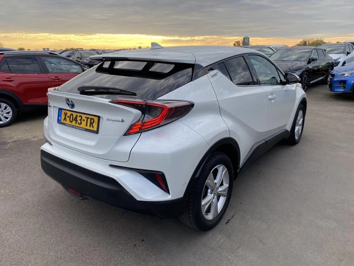 Toyota C-HR - Afbeelding 10 van 30