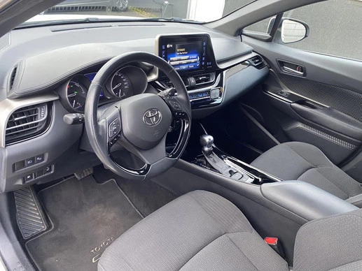 Toyota C-HR - Afbeelding 23 van 30