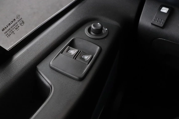 Opel Vivaro - Afbeelding 15 van 23