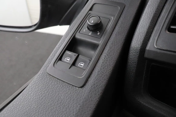 Volkswagen Transporter - Afbeelding 16 van 26