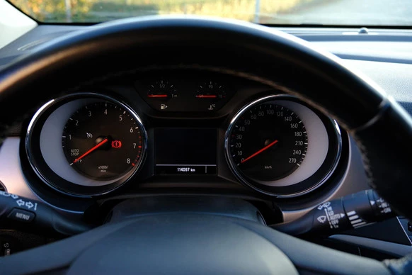 Opel Astra - Afbeelding 12 van 30