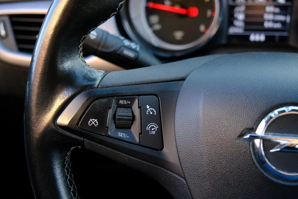 Opel Astra - Afbeelding 20 van 30