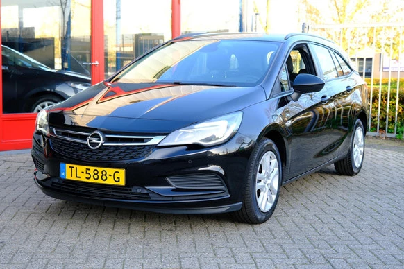 Opel Astra - Afbeelding 24 van 30