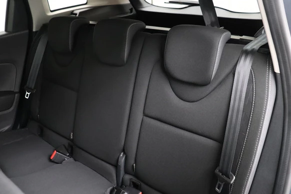 Renault Clio - Afbeelding 12 van 27