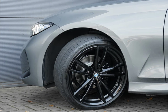 BMW 3 Serie - Afbeelding 17 van 30