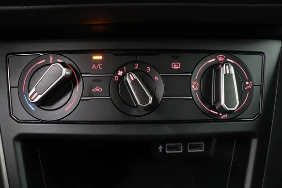 Volkswagen Polo - Afbeelding 27 van 30