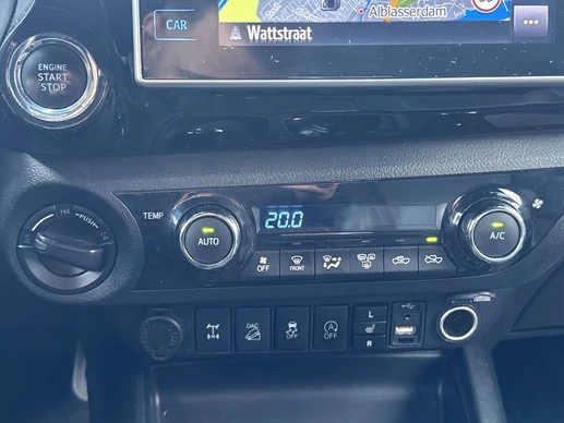 Toyota Hilux - Afbeelding 28 van 30