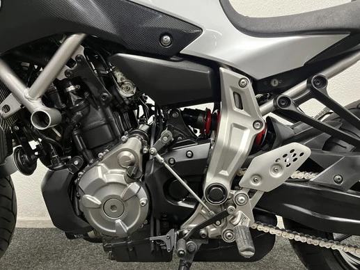 Yamaha MT 07 - Afbeelding 17 van 22