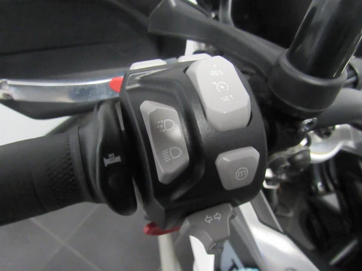 Triumph Tiger - Afbeelding 7 van 9