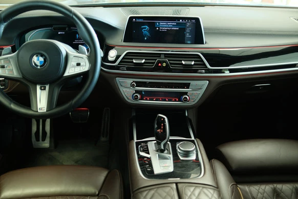BMW 7 Serie - Afbeelding 26 van 30