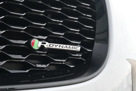 Jaguar E-PACE - Afbeelding 14 van 30