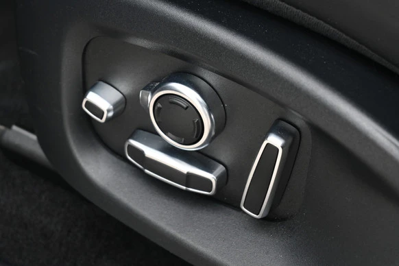 Jaguar E-PACE - Afbeelding 22 van 30