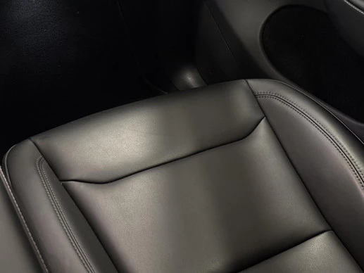 Tesla Model Y - Afbeelding 25 van 30