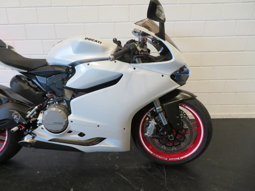 Ducati Super Sport - Afbeelding 9 van 14