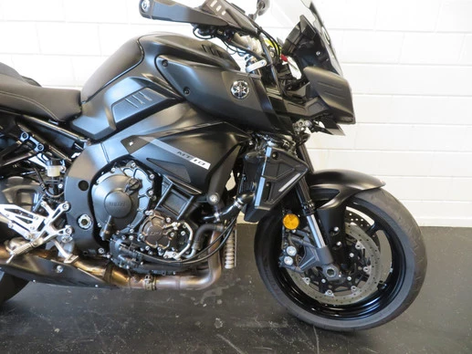 Yamaha MT 10 - Afbeelding 9 van 13