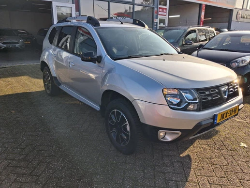 Dacia Duster - Afbeelding 3 van 17