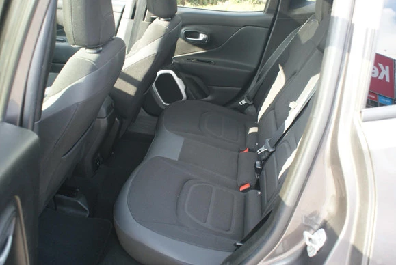 Jeep Renegade - Afbeelding 15 van 28