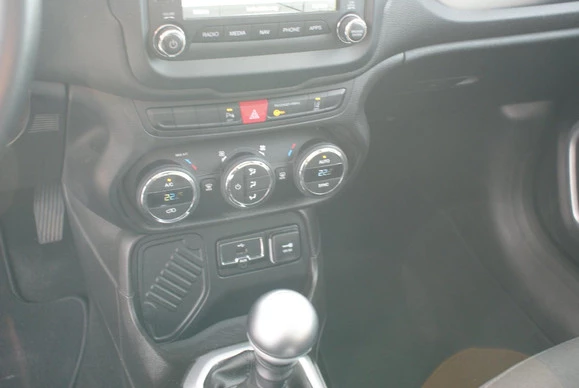 Jeep Renegade - Afbeelding 22 van 28