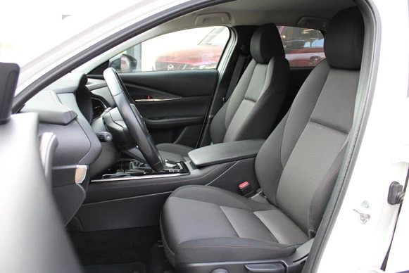 Mazda CX-30 - Afbeelding 13 van 30