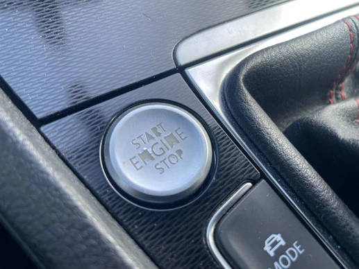 Volkswagen Golf - Afbeelding 21 van 30