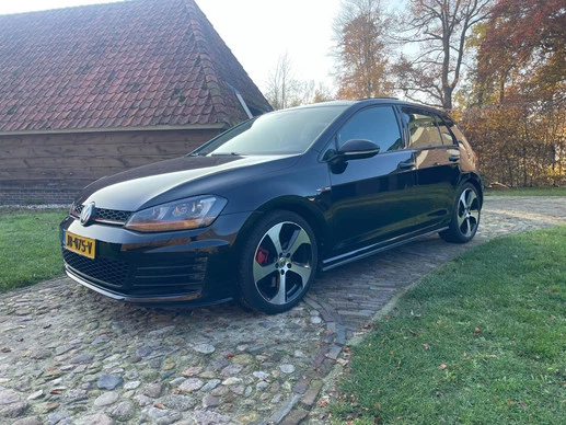 Volkswagen Golf - Afbeelding 3 van 30