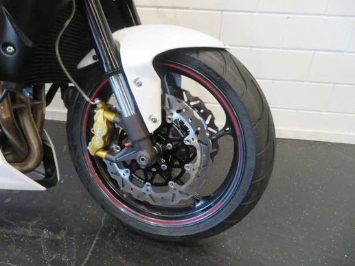 Triumph Street Triple - Afbeelding 7 van 13