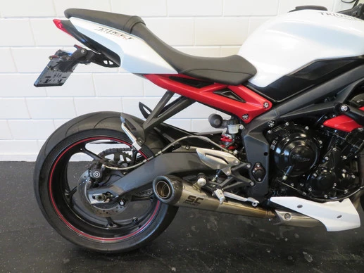 Triumph Street Triple - Afbeelding 10 van 13