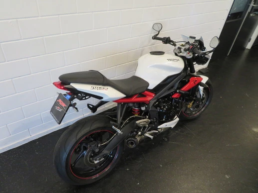 Triumph Street Triple - Afbeelding 11 van 13