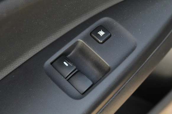 Mitsubishi Space Star - Afbeelding 6 van 24