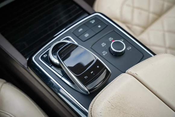 Mercedes-Benz GLS - Afbeelding 17 van 30