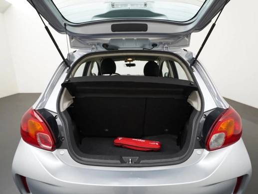 Mitsubishi Space Star - Afbeelding 19 van 29