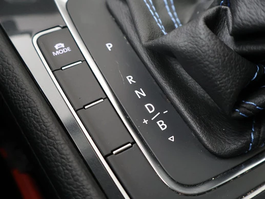 Volkswagen e-Golf - Afbeelding 21 van 30