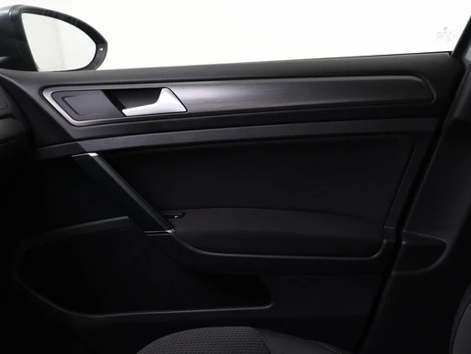 Volkswagen e-Golf - Afbeelding 24 van 30