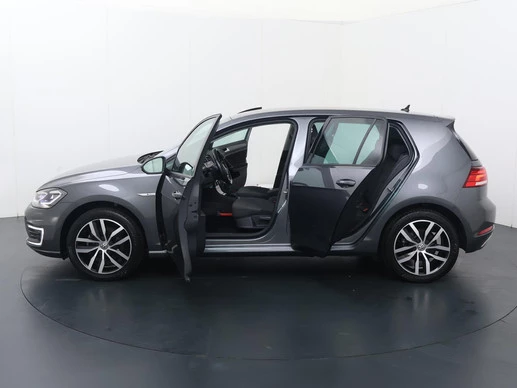Volkswagen e-Golf - Afbeelding 29 van 30