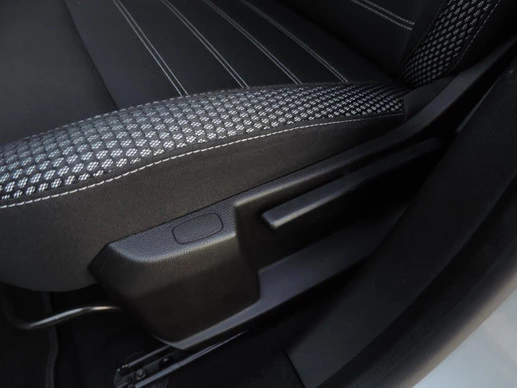 Dacia Duster - Afbeelding 13 van 30