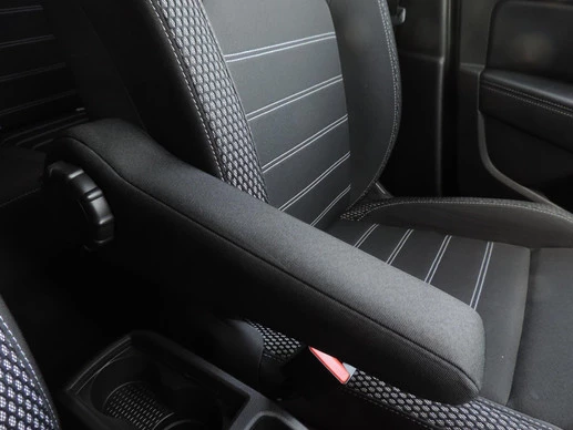 Dacia Duster - Afbeelding 17 van 30