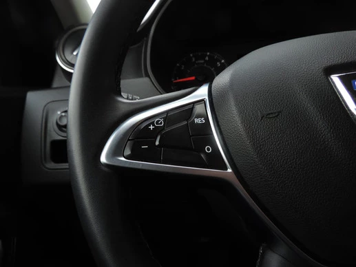 Dacia Duster - Afbeelding 24 van 30