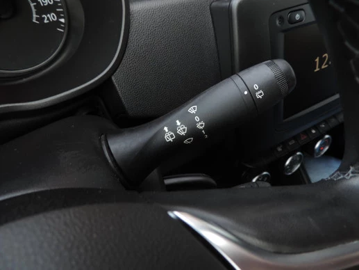 Dacia Duster - Afbeelding 27 van 30