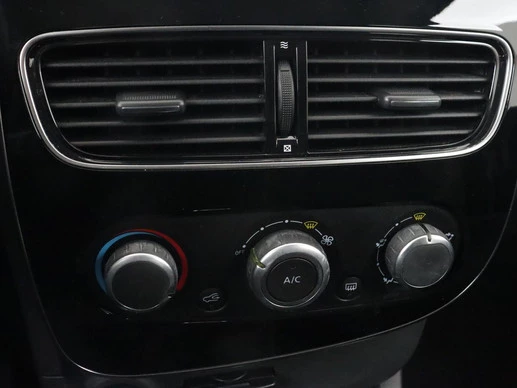 Renault Clio - Afbeelding 24 van 30
