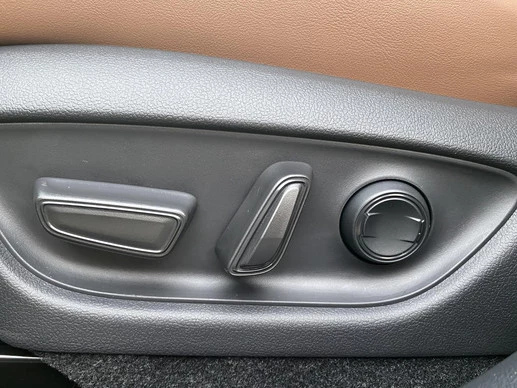 Lexus LBX - Afbeelding 12 van 30