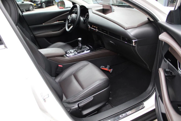 Mazda CX-30 - Afbeelding 13 van 30
