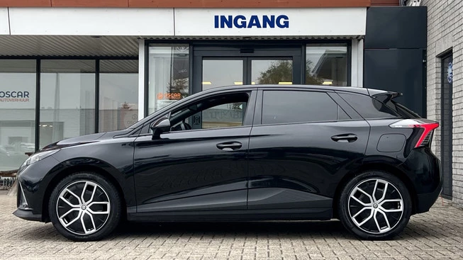 MG MG4 - Afbeelding 2 van 17