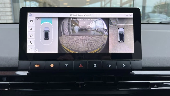 MG MG4 - Afbeelding 16 van 17