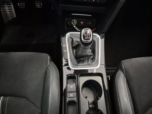 Kia Ceed - Afbeelding 23 van 24