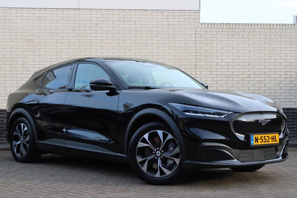 Ford Mustang Mach-E - Afbeelding 1 van 30